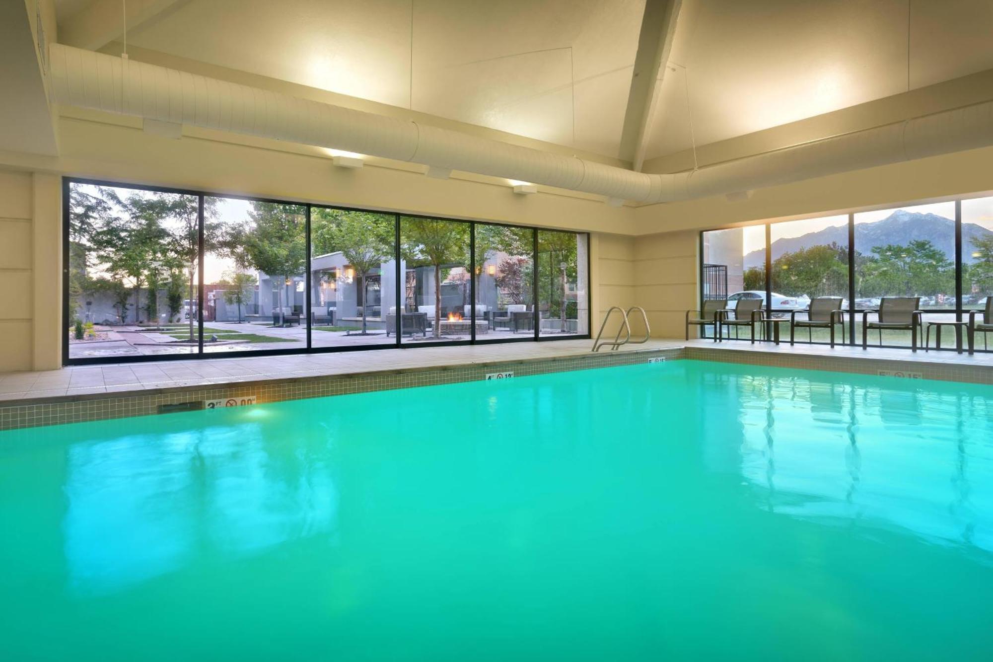 Courtyard By Marriott Salt Lake City Sandy Exterior photo