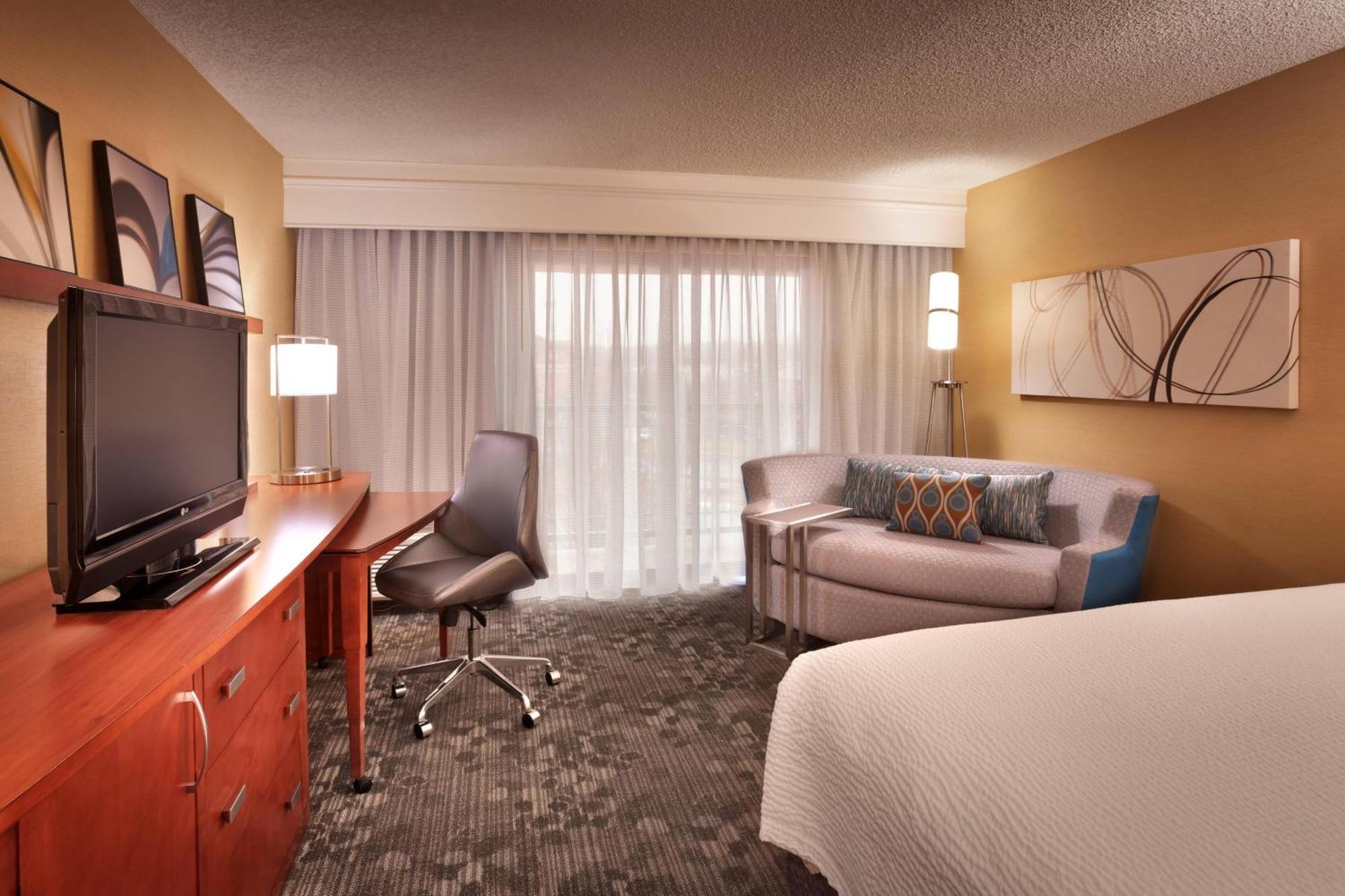 Courtyard By Marriott Salt Lake City Sandy Exterior photo
