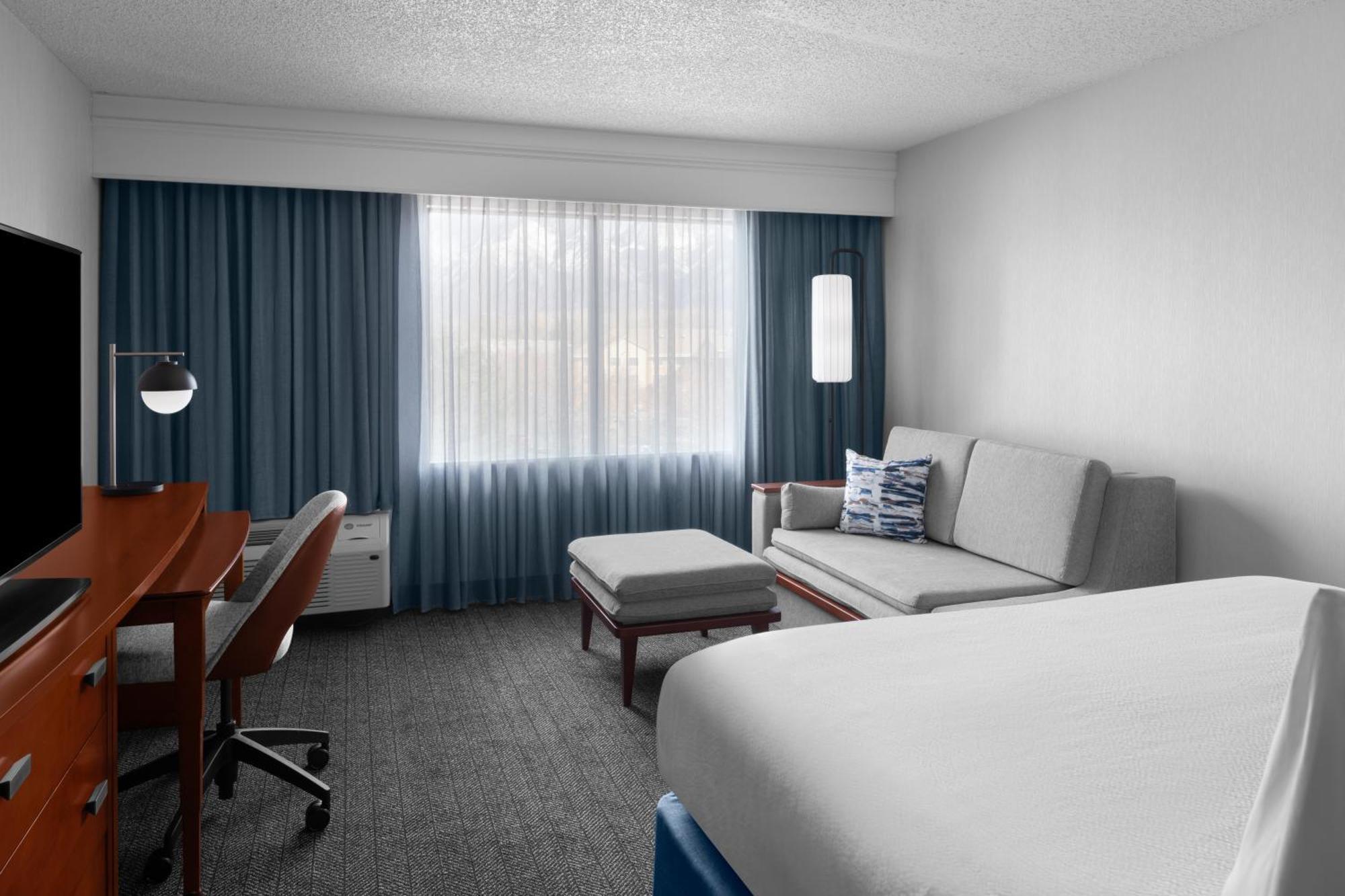 Courtyard By Marriott Salt Lake City Sandy Exterior photo