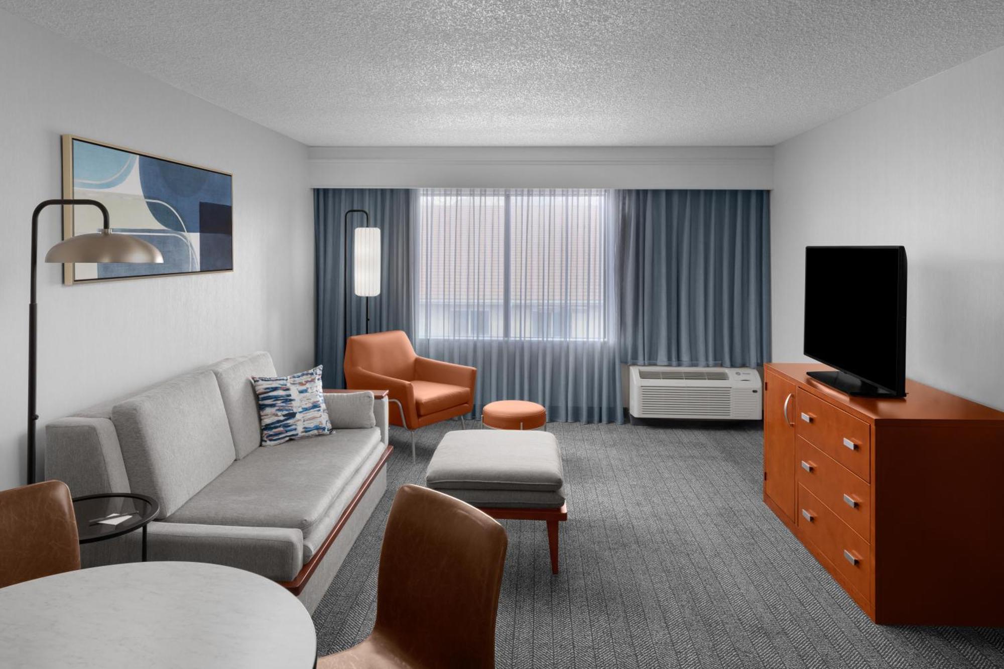 Courtyard By Marriott Salt Lake City Sandy Exterior photo